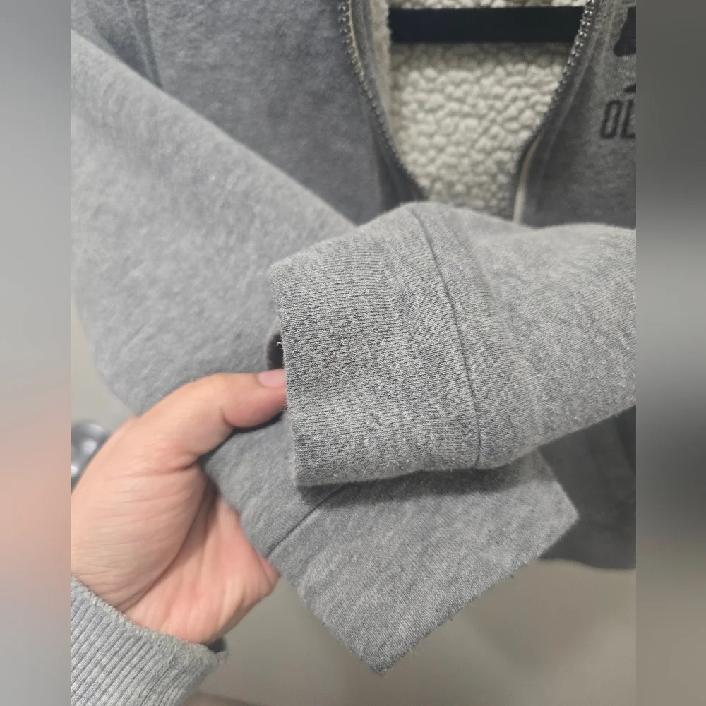 Old Navy Boy’s Sherpa-Lined Full-Zip Hoodie